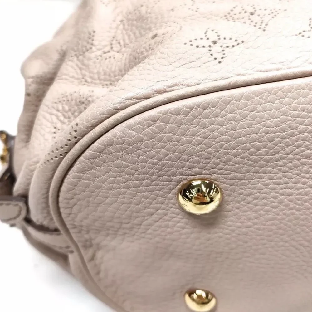 Auth Louis Vuitton Neutrals Monogram Mahina L Hobo M93123 LV Handbag Beige Purse
